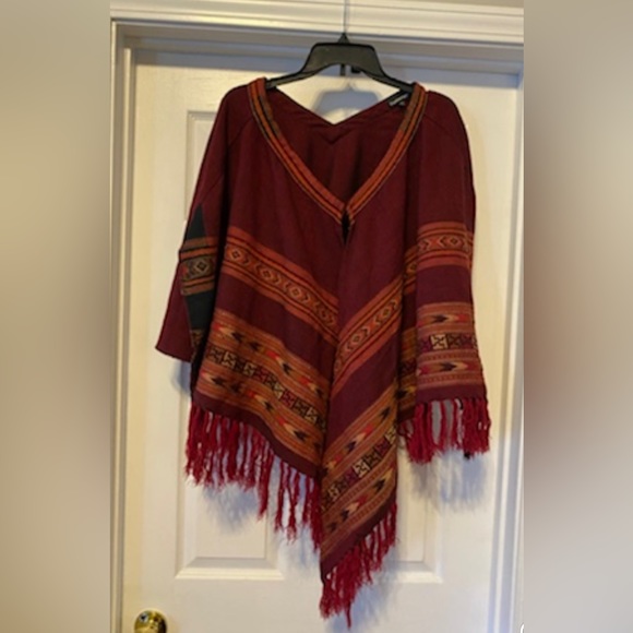 Fashion Fuse Poncho is one size. - Picture 1 of 3
